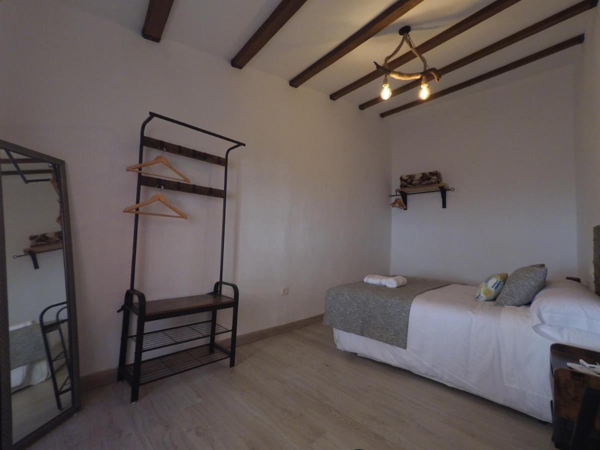 Apartamentos Fuente Nueva II กาเซเรส ภายนอก รูปภาพ