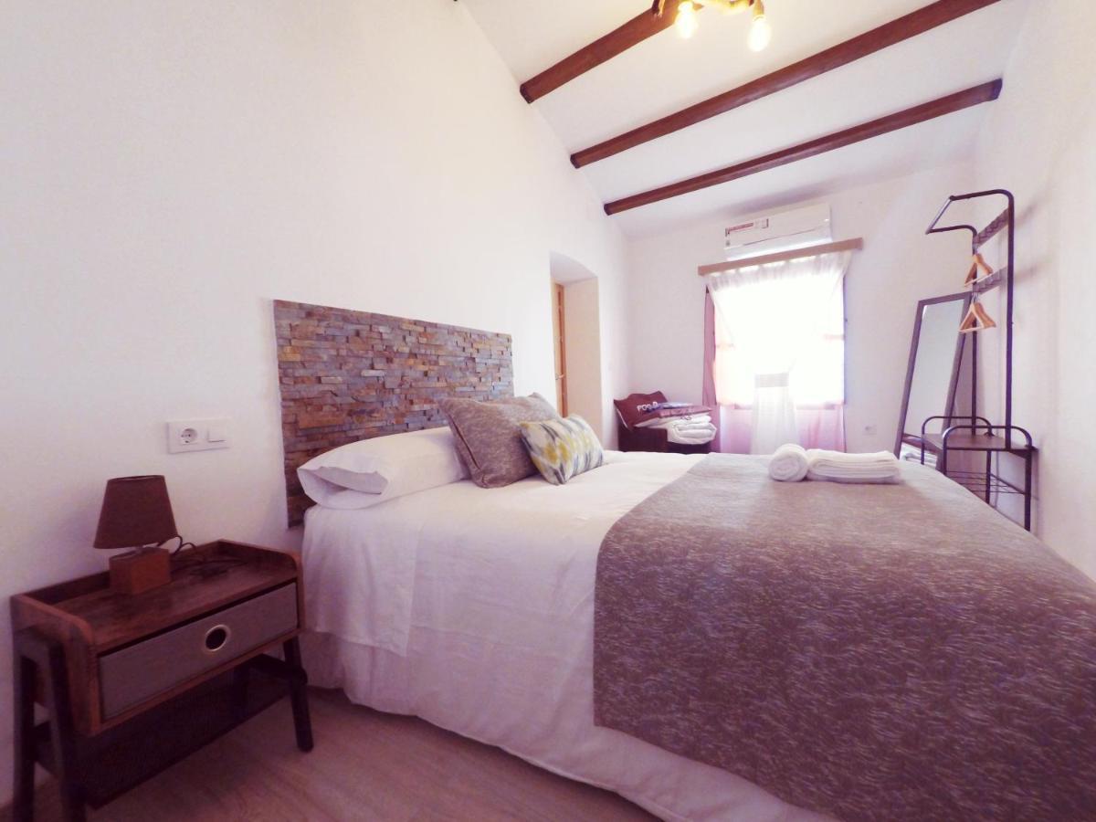 Apartamentos Fuente Nueva II กาเซเรส ภายนอก รูปภาพ